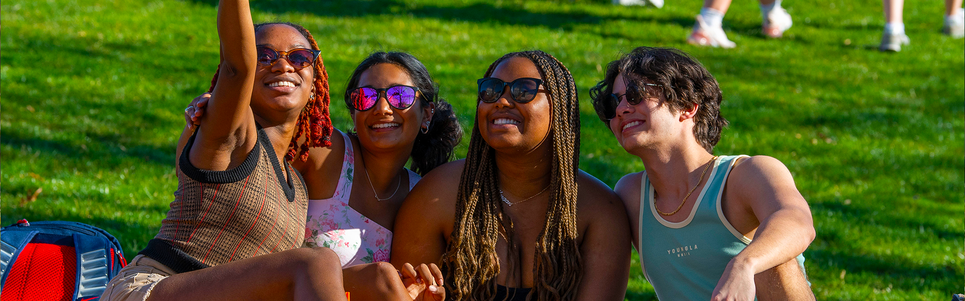 four uconn students take a selfie